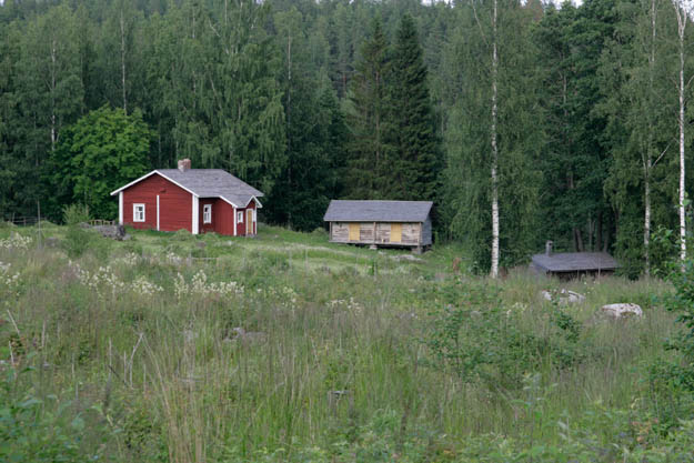 Linnansaaren pihapiiri