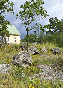 Paavolan seurantalo